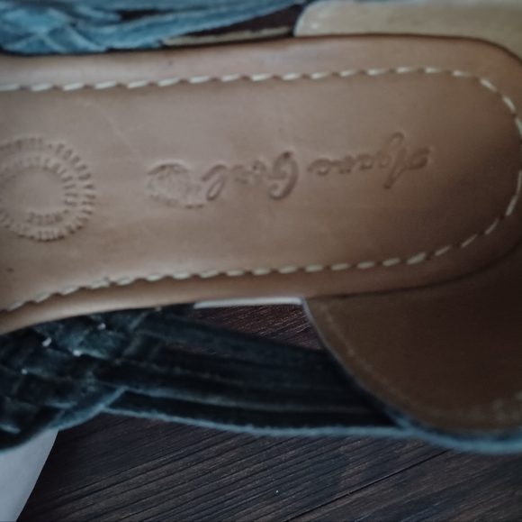 Black slip on Huarache wedge Sandals - Picture 3 of 4